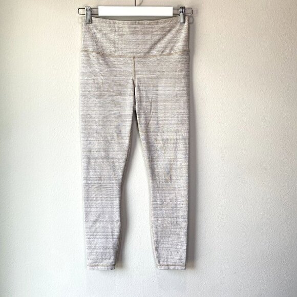 Athleta Pants - Athleta High Rise Jacquard Chaturanga 7/8 Tights S